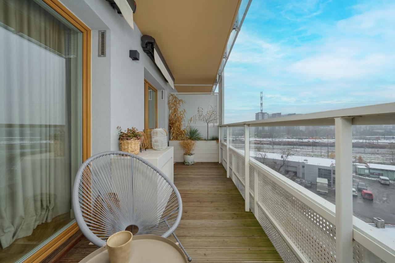 Elegant Apartment With Balcony Krakowska Wroclaw By Renters Prestige Eksteriør billede